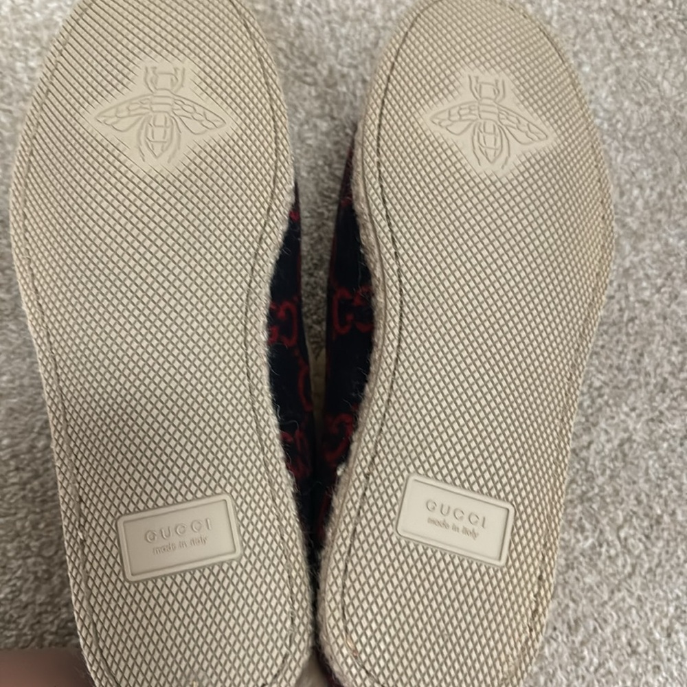Mongolian Lamb Gucci boots - Picture 3 of 5